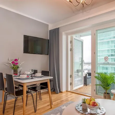 Studio Apartment With Balcony, Parkinghall *